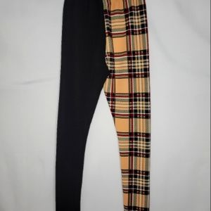 Two Toned Leggings *NEW*